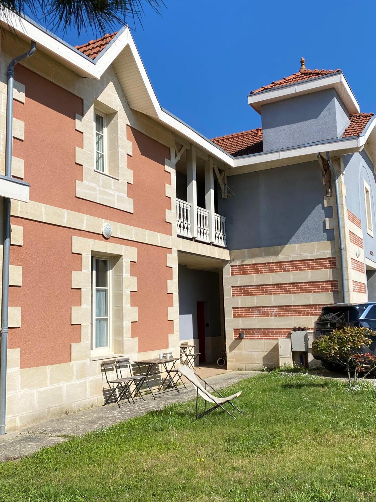 Appartements Soulac - Hyper Centre Et Plage Экстерьер фото