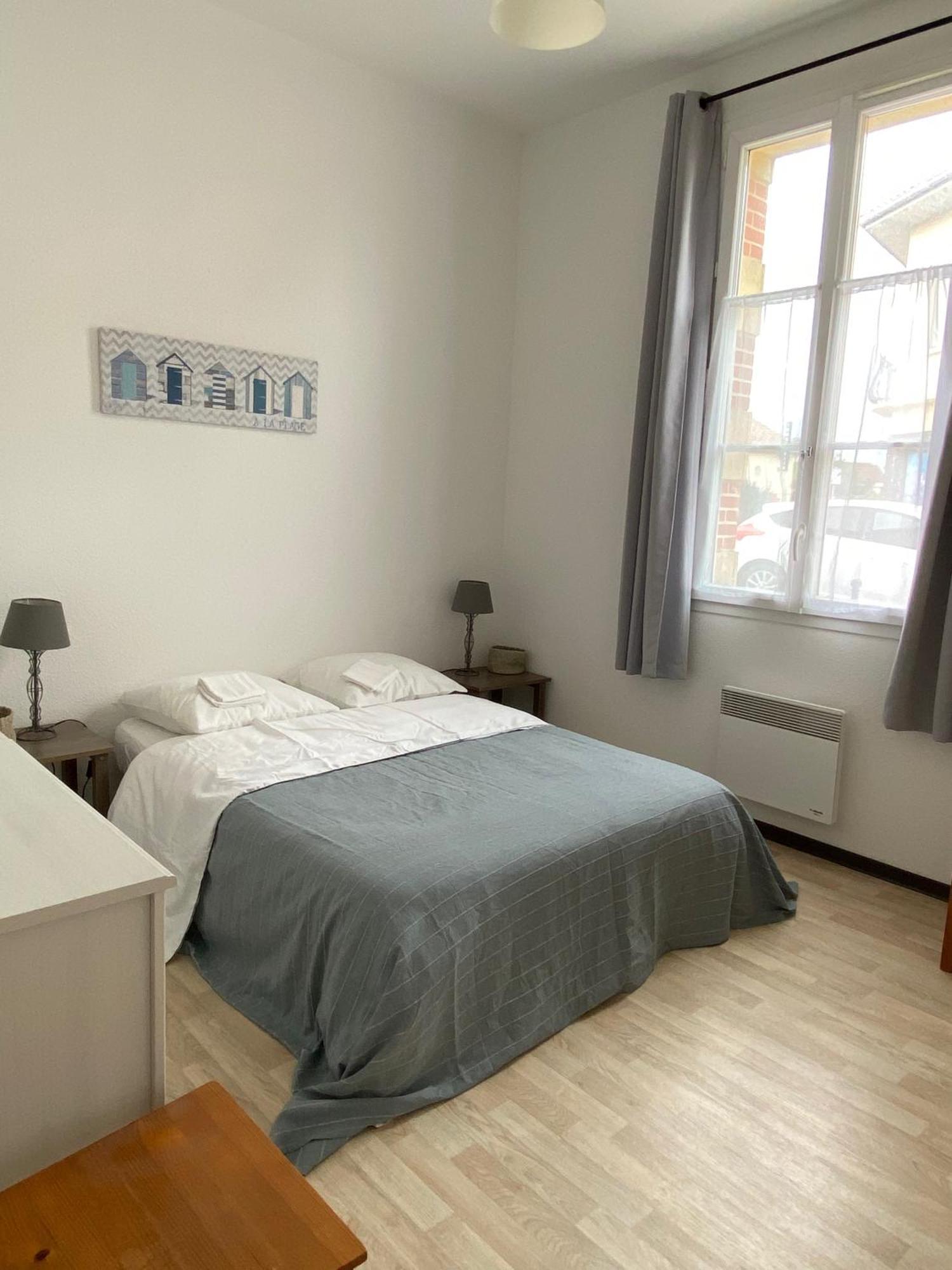 Appartements Soulac - Hyper Centre Et Plage Экстерьер фото